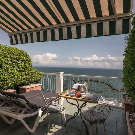Hotel Bellevue Suite Амальфі Екстер'єр фото