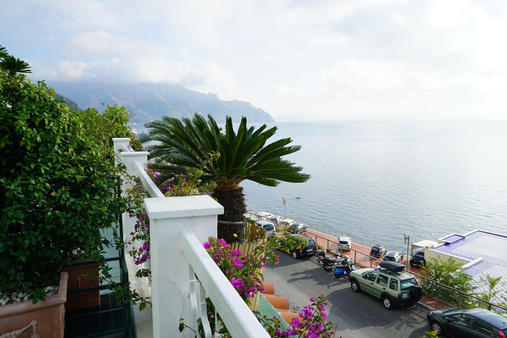 Hotel Bellevue Suite Амальфі Екстер'єр фото