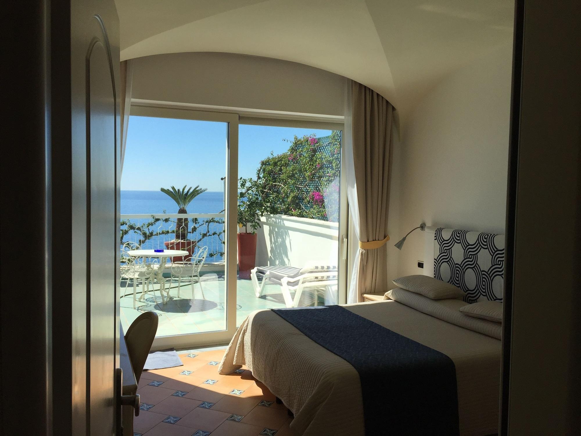 Hotel Bellevue Suite Амальфі Екстер'єр фото