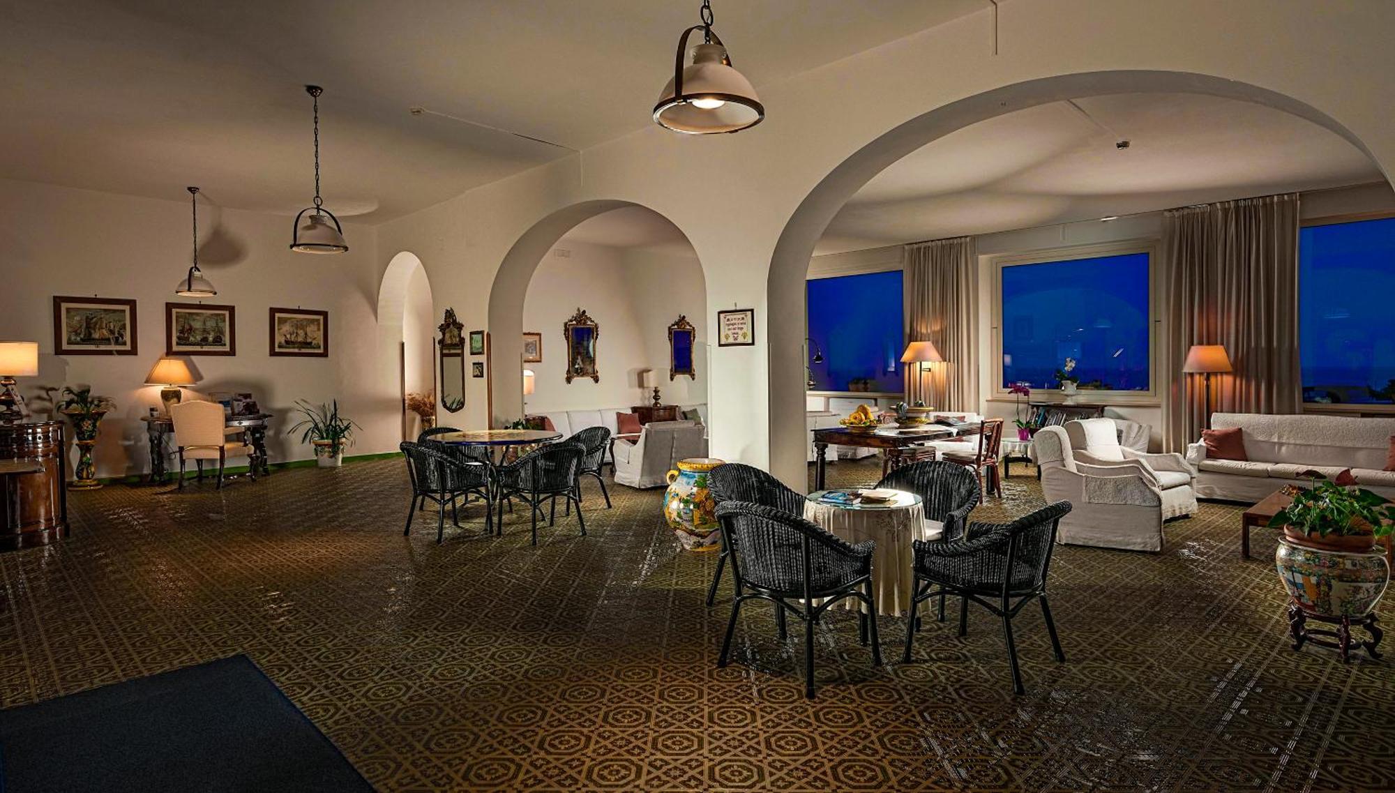 Hotel Bellevue Suite Амальфі Екстер'єр фото